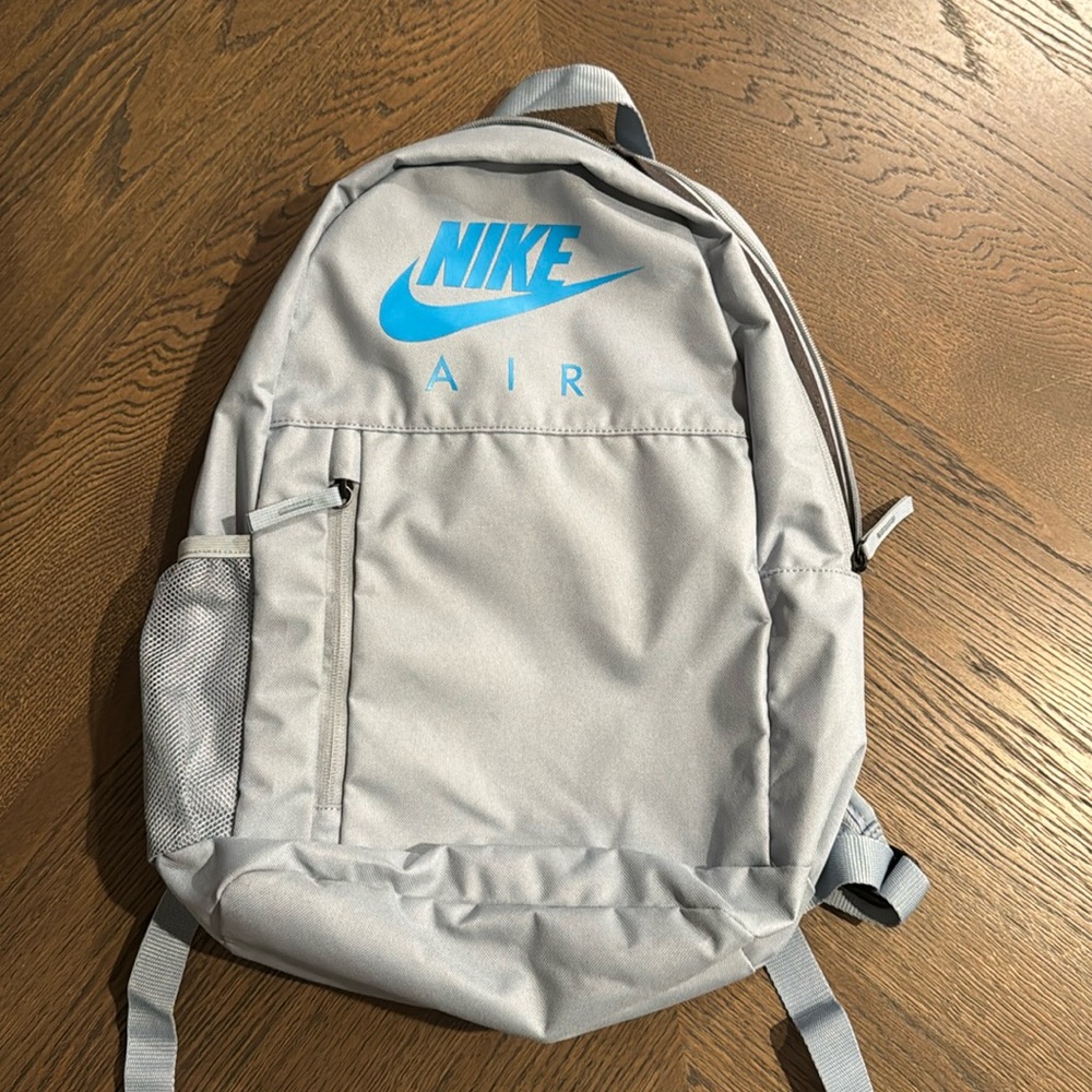 Nike Elemental backpack - light blue